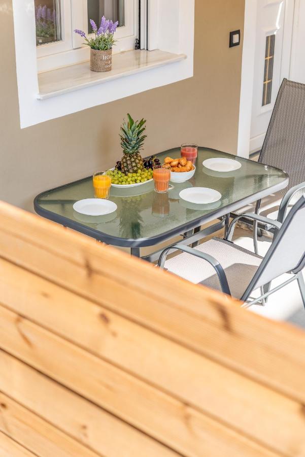 Lithostroto Retreat #1 Apartment Аргостолион Екстериор снимка